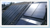 Photovoltaik und Solarthermieanlage